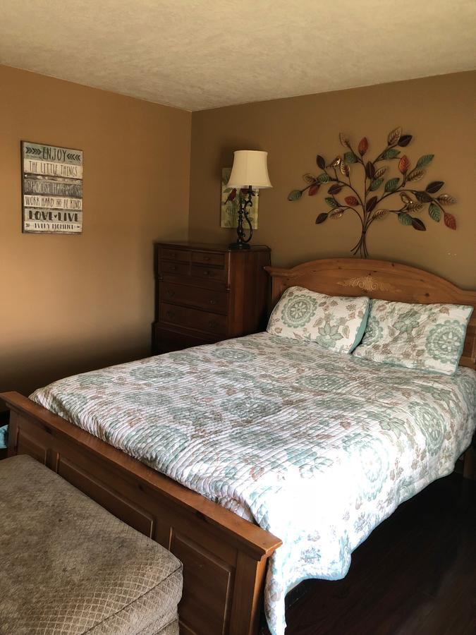 Economy Guest Village Rock Springs Bagian luar foto